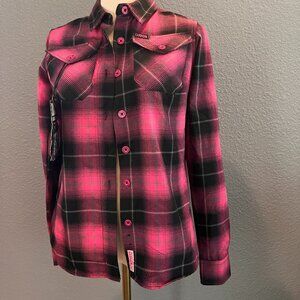 DIXXON FLANNEL CO. LIMITED ED. THE WARRIORESS  BREAST CANCER PLAID SHIRT  NWT  S